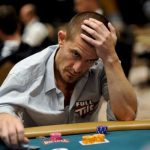 O que é “Tilted” no Poker e Como Evitar as 5 Armadilhas Mais Comuns