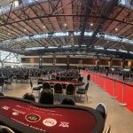 Qual o custo de vida para jogar poker profissionalmente em Balneário Camboriú em 2026?