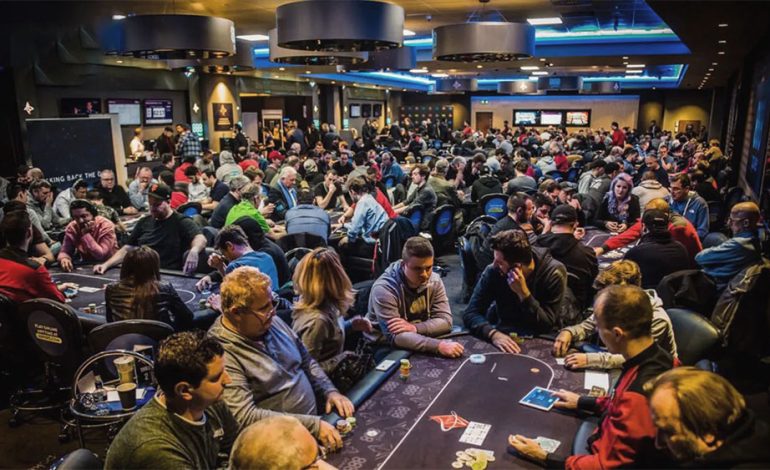 Estratégias Avançadas para Torneios MTT: ICM, Bubble Play e Bankroll Management